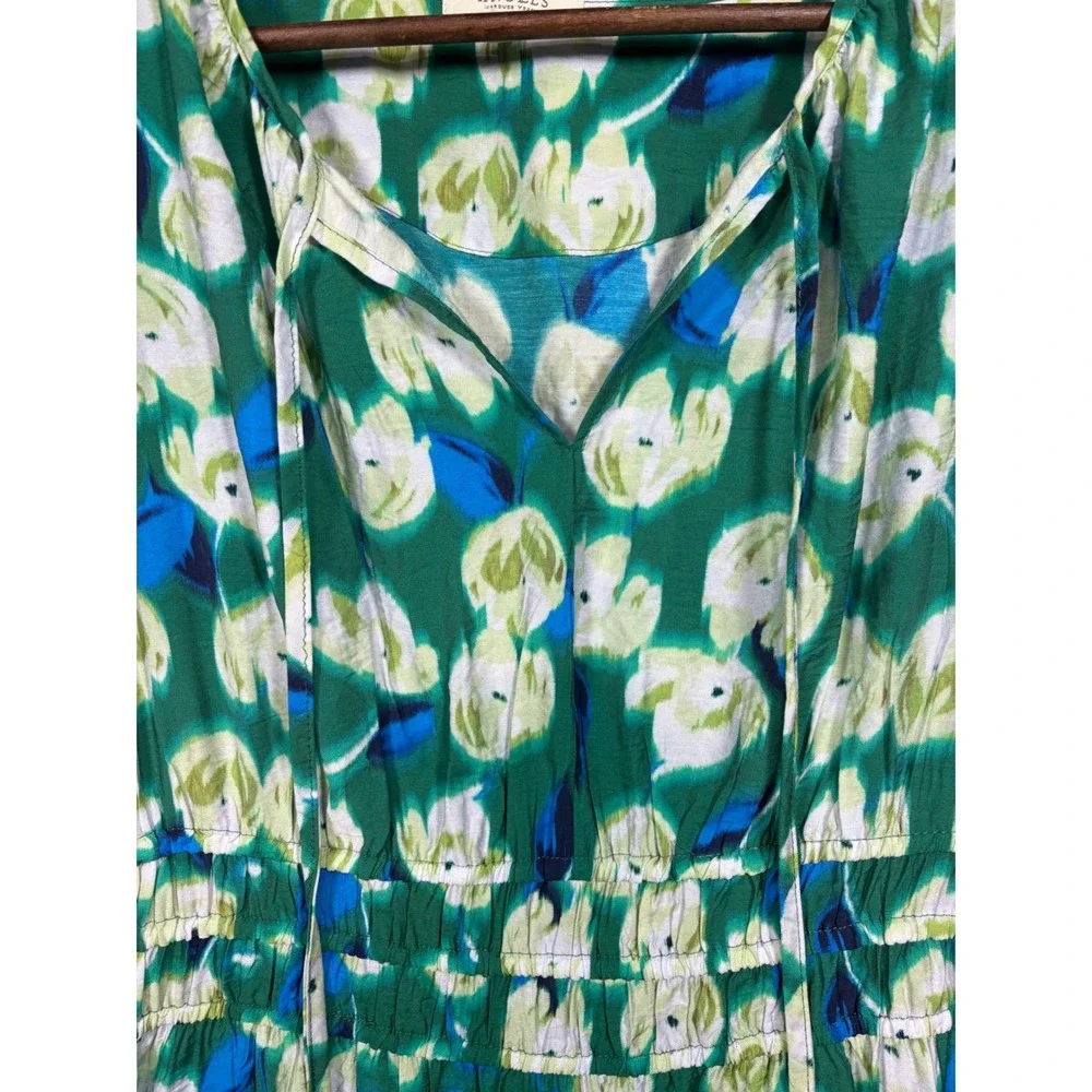 Angels Forever Young Dress L Green Floral Smocked‎ Tiered Midi